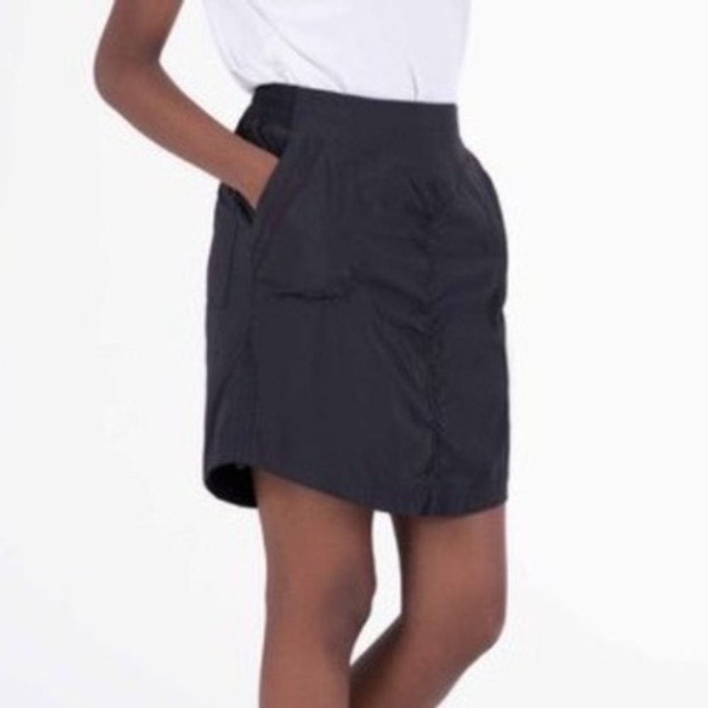 Indygena Women Skirt Sz Large Kelione Black Woven Stretch Hiking Outdoor Active